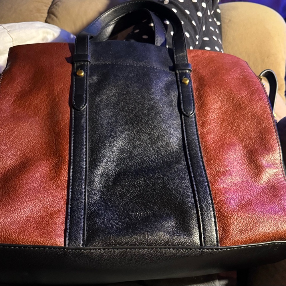 Elegant Black and Brown Leather Purse